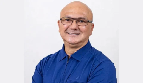 Coronel Menezes anuncia que será avô pela primeira vez