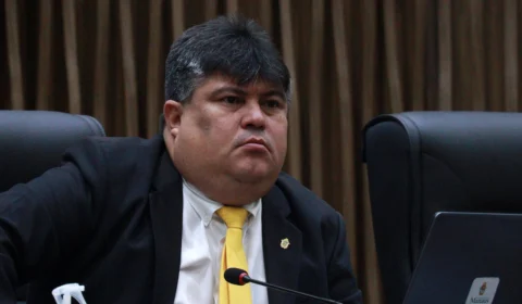 Presidente da CMM, David Reis, acumula ausências e não preside sessões nesta semana