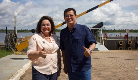 Maria do Carmo visita porto em Anori por falta de pavimentação de um quilômetro de estrada