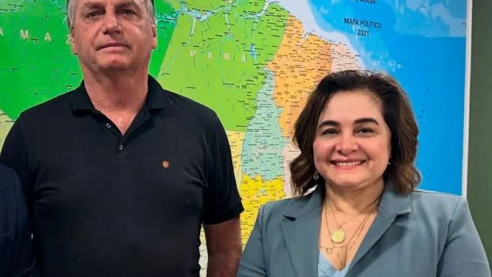 Com apoio de Bolsonaro, Maria do Carmo estreia nas inserções partidárias do PL-AM