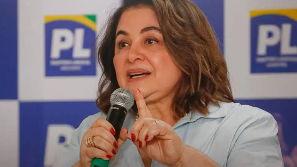 Com apoio de Bolsonaro, Maria do Carmo estreia nas inserções partidárias do PL