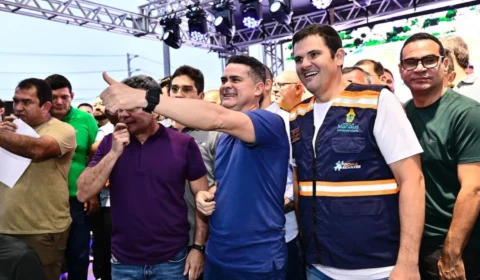 Viaduto Rei Pelé é inaugurado em Manaus após cinco adiamentos