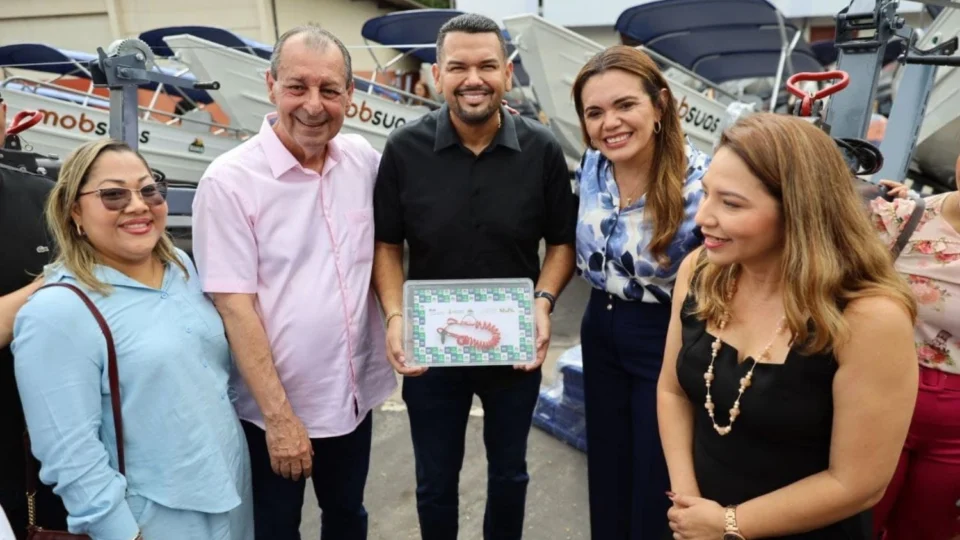 Emenda articulada por Alessandra Campelo beneficia municípios com lanchas para a Assistência Social