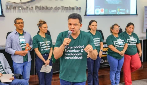 Delegado Péricles cobra dados de prefeituras sobre lixo e trabalho de catadores no Amazonas