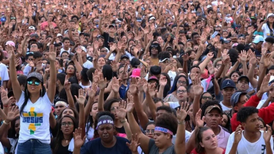 Amazonas tem proporção de evangélicos maior do que a média do Brasil, aponta Censo