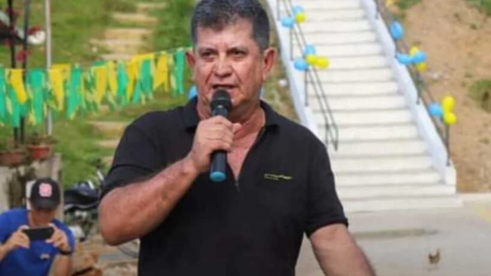 TCE-AM condena ex-prefeito de Santo Antônio do Içá a devolver R$ 560 mil por irregularidades