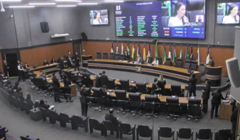 ALE-RR aprova em 1º turno PEC que flexibiliza repasses a municípios de Roraima