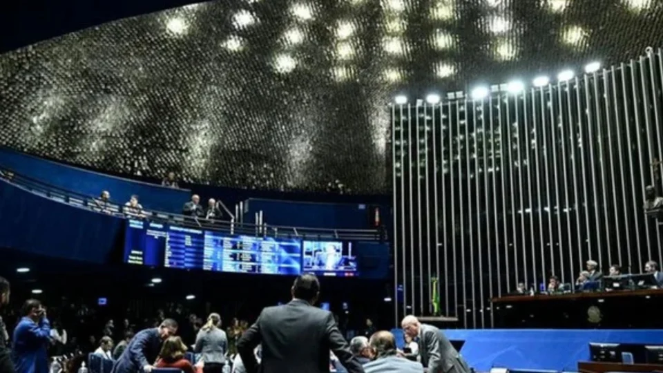 Senado aprova criação de 18 novas vagas na Câmara e custo pode passar de 140 milhões por ano