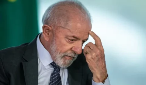 Lula pede ao STF a suspensão de processos sobre fraudes em descontos do INSS