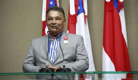 Prefeitura de Careiro da Várzea vai gastar R$ 1 milhão em material de expediente para secretarias