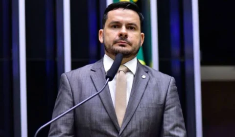 Alberto Neto comemora avanço de projeto que inclui castração química para abusadores no Brasil