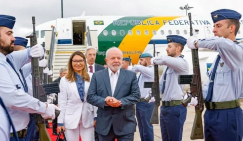 Em 14 dias, governo Lula torra R$63 milhões em viagens