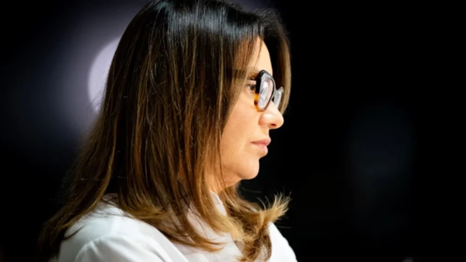 “Vira-latas”, reage Janja após questionamento a Lula sobre tarifas de Trump