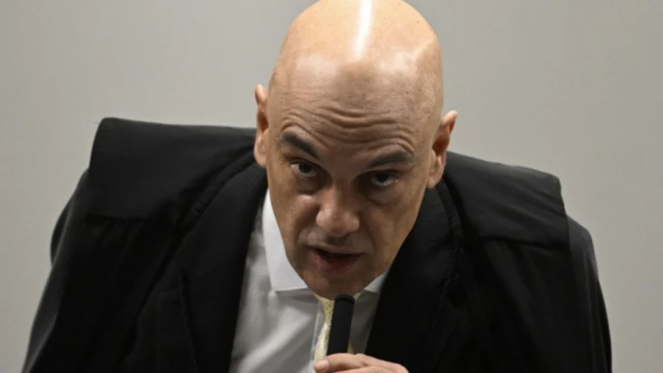 Governo Trump revoga visto de Alexandre de Moraes após decisão do STF contra Bolsonaro