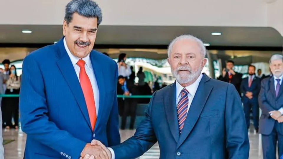 Ditador Maduro tarifa em até 77% o Brasil do amigo Lula