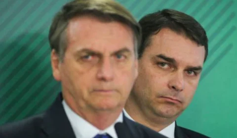 Flávio Bolsonaro vai pedir impeachment de Alexandre de Moraes