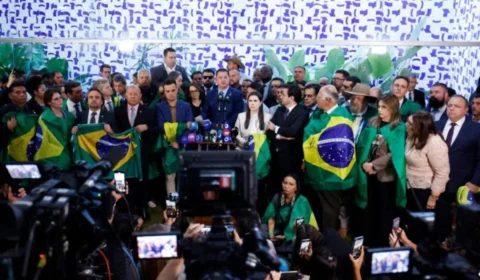 PL e partidos aliados vão priorizar anistia a acusados do 8 de janeiro após recesso parlamentar