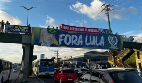 Manifestantes realizam buzinaço contra Lula e Moraes em pontos de Manaus