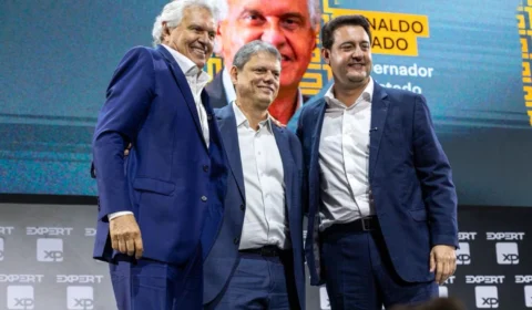 Tarcísio, Ratinho Jr e Caiado acusam governo de desinteresse em negociar tarifa com os EUA