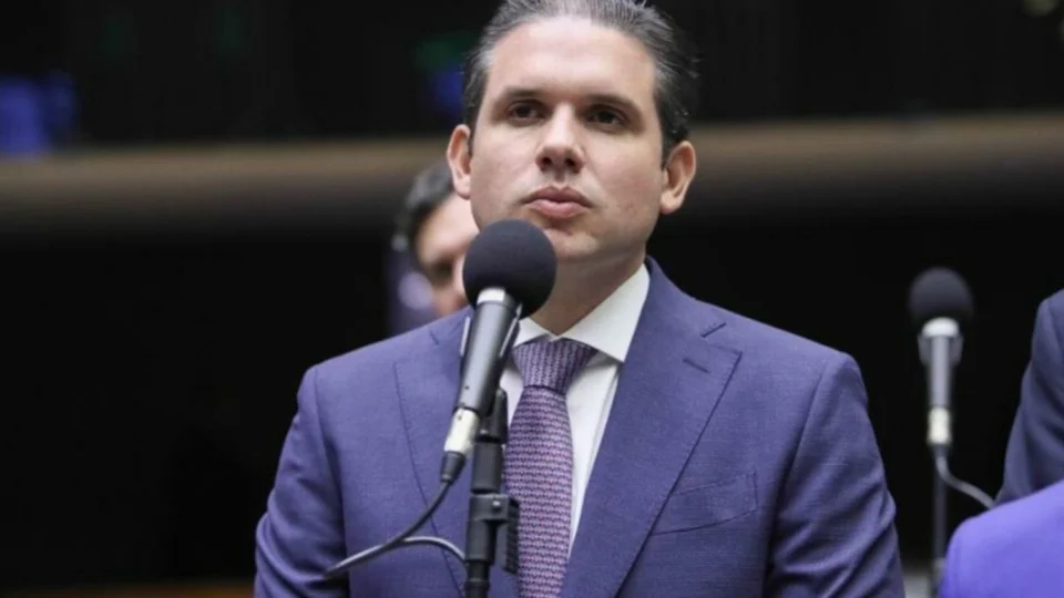 Motta se manifesta em defesa de Moraes após sanção dos EUA