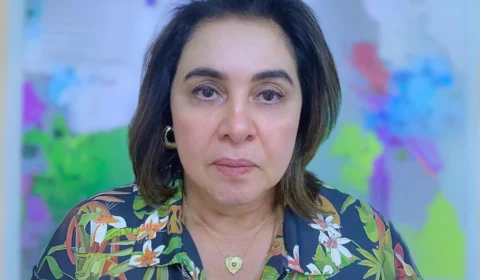 Maria do Carmo afirma que democracia está ameaçada por censura e perseguição política