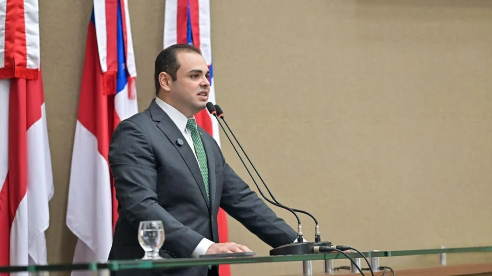 Roberto Cidade reforça leis de sua autoria que apoiam o comércio e o empreendedorismo