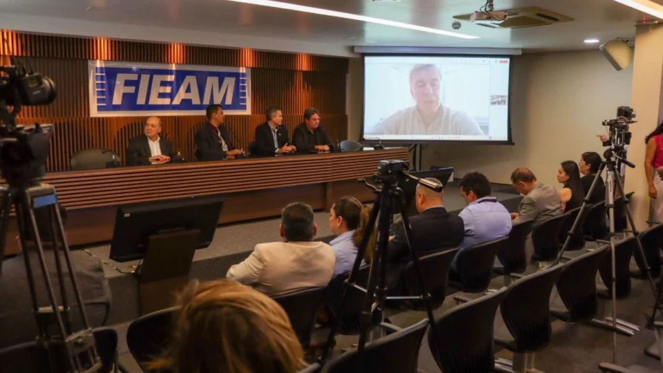 Sedecti apresenta empreendimentos da Zona Franca de Manaus durante o evento Raízes do Investimento