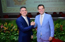 David Almeida entra em recesso por 10 dias e vice Renato Junior assume Prefeitura de Manaus