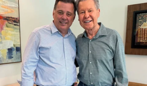 Arthur Virgílio recebe Marconi Perillo em Manaus, mas não confirma retorno ao PSDB