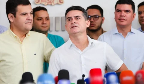 Justiça mantém suspensão de aumento de salários de prefeito e secretários de Manaus