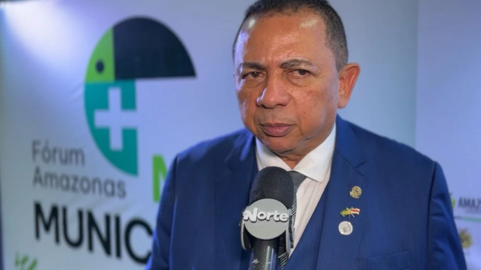 Fórum Amazonas Mais Municípios reúne mil participantes e firma cooperações com órgãos estaduais