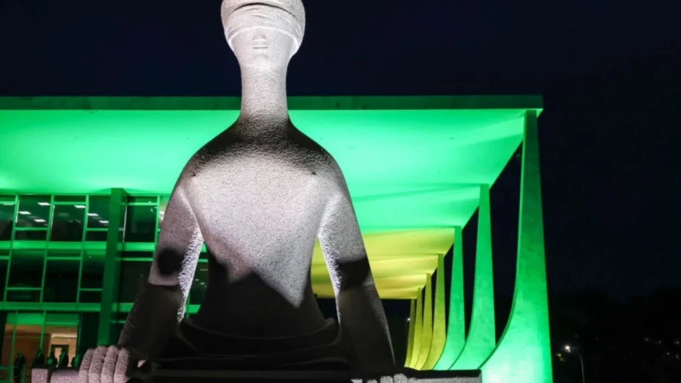 STF avalia reação a bloqueios bancários no Brasil após sanção dos EUA a Moraes