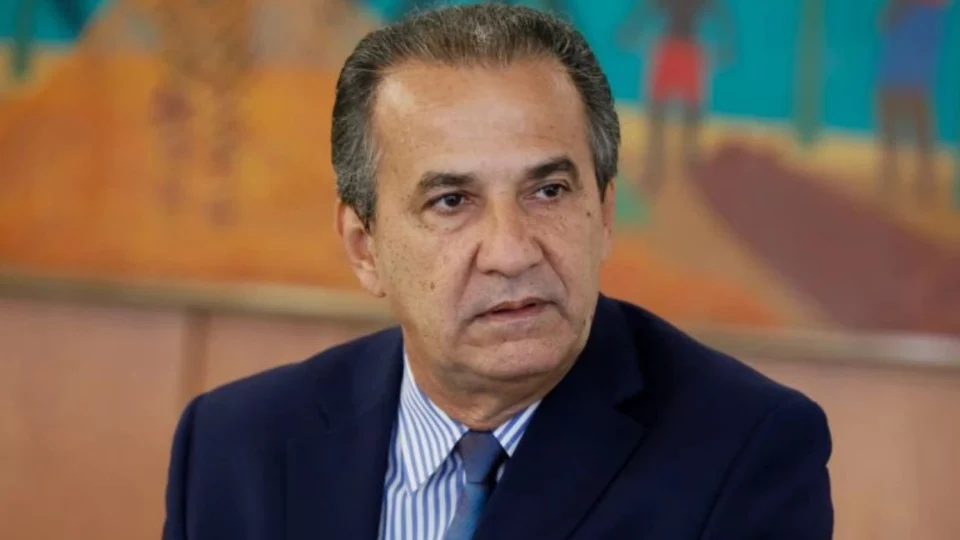 Silas Malafaia se revolta após ser alvo de busca e apreensão pela PF e proibido de deixar o país