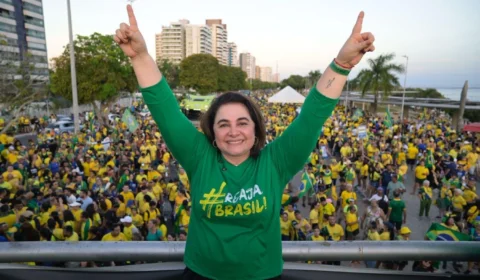 Ato do movimento ‘Reaja, Brasil’ reúne milhares em Manaus com apoio de lideranças do PL