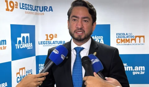 Diego Afonso defende projeto que impede condenados de assumirem cargos e benefícios em Manaus