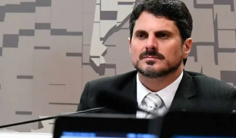 Senador Marcos do Val começa a ser monitorado por tornozeleira eletrônica por ordem do STF