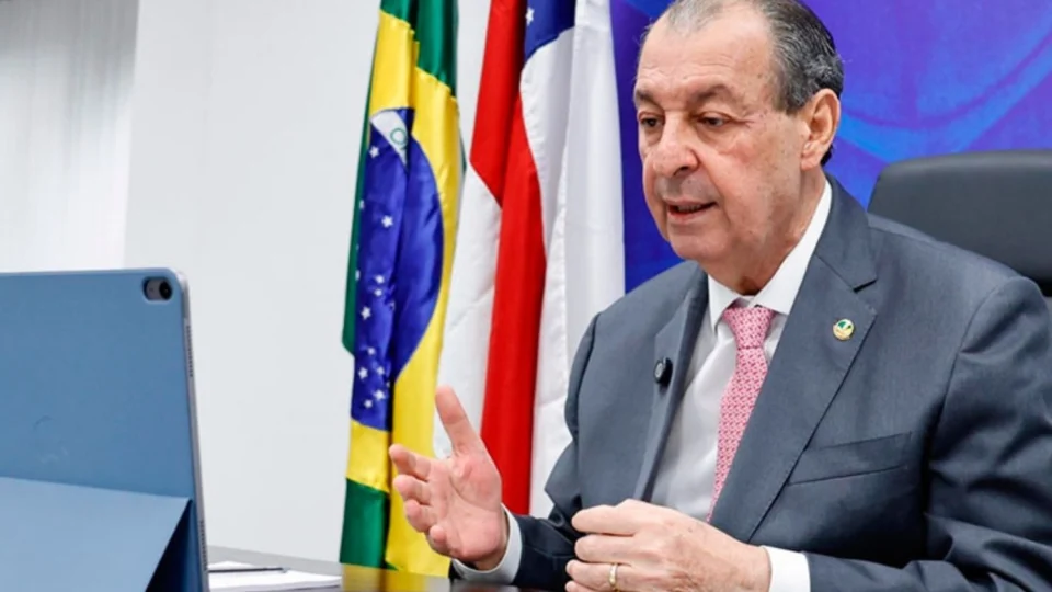 Omar Aziz perde comando da CPMI do INSS para senador Carlos Viana