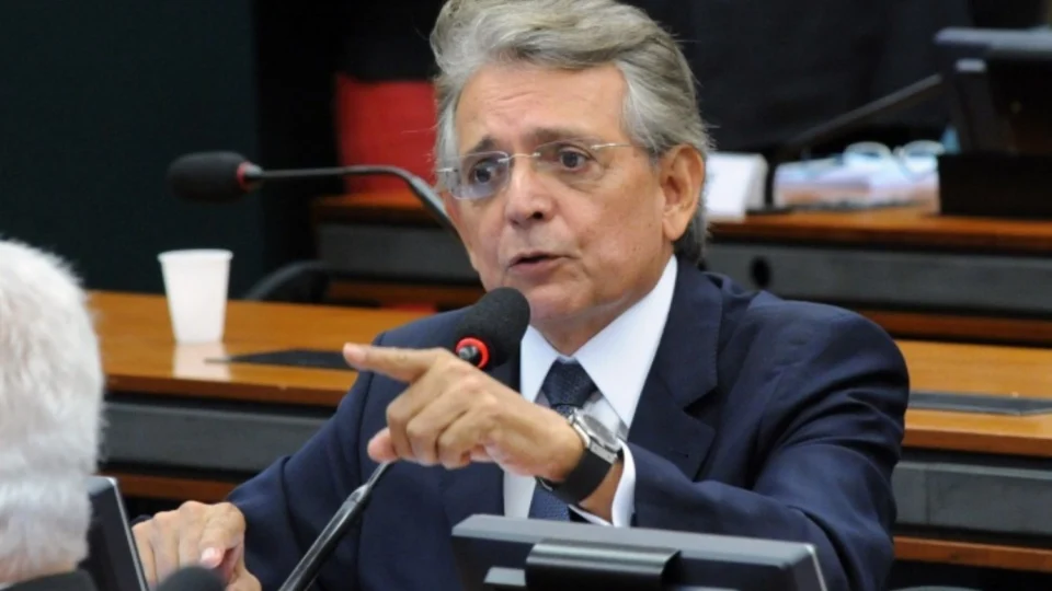 Pauderney critica “Taxa de Pouca Água” e diz que custo extra prejudica competitividade da ZFM