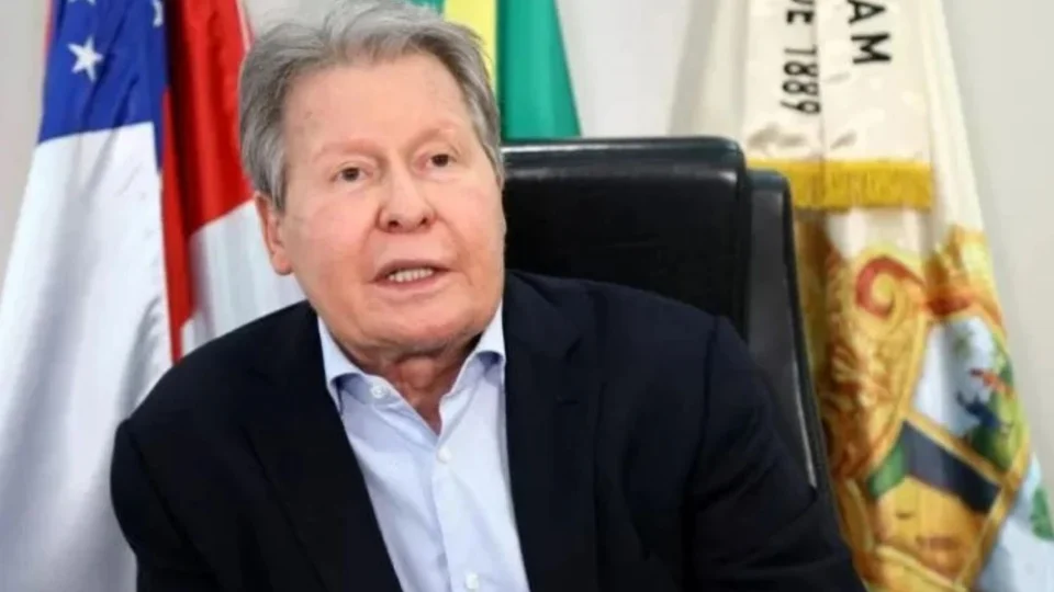 Arthur Virgílio Neto oficializa filiação ao Republicanos de olho nas eleições de 2026