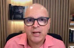 Moraes autoriza desbloqueio das redes sociais de Rodrigo Constantino