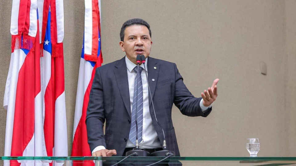 Delegado Péricles defende decisão que absolveu vereador Sargento Salazar