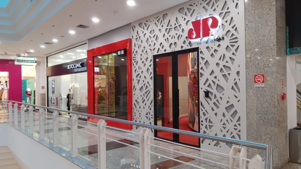 MPF pede cancelamento das outorgas da Jovem Pan e levanta debate sobre liberdade de expressão