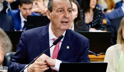 Omar Aziz critica PEC da Blindagem e diz que Senado deve rejeitar proposta
