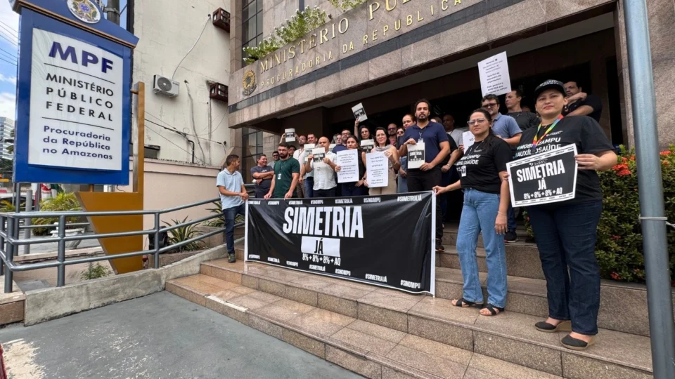 Servidores do MPU realizam paralisação nacional em defesa da simetria com o Judiciário