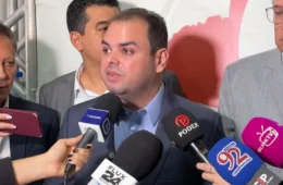 “As portas da Assembleia estão abertas para dialogar com os vereadores”, diz Roberto Cidade