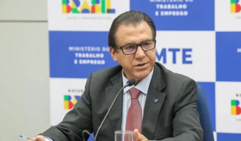 Ministro Luiz Marinho anuncia R$ 1 milhão para o Sine-AC e defende reformas durante conferência