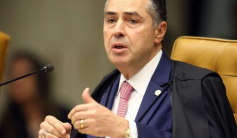 Barroso compara processos atuais à ditadura e defende transparência no STF