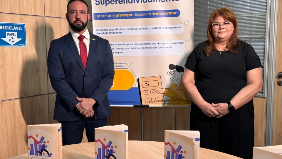 “Mais de 50% da população do Amazonas está endividada”, diz presidente do Procon Jalil Fraxe