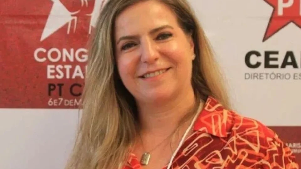 Presença “fantasma” de Luizianne Lins na Câmara dos Deputados aciona quebra de decoro