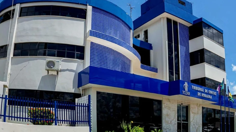 TCE-RR envia auditores a Bonfim (RR) para investigar licitações e contratos da prefeitura